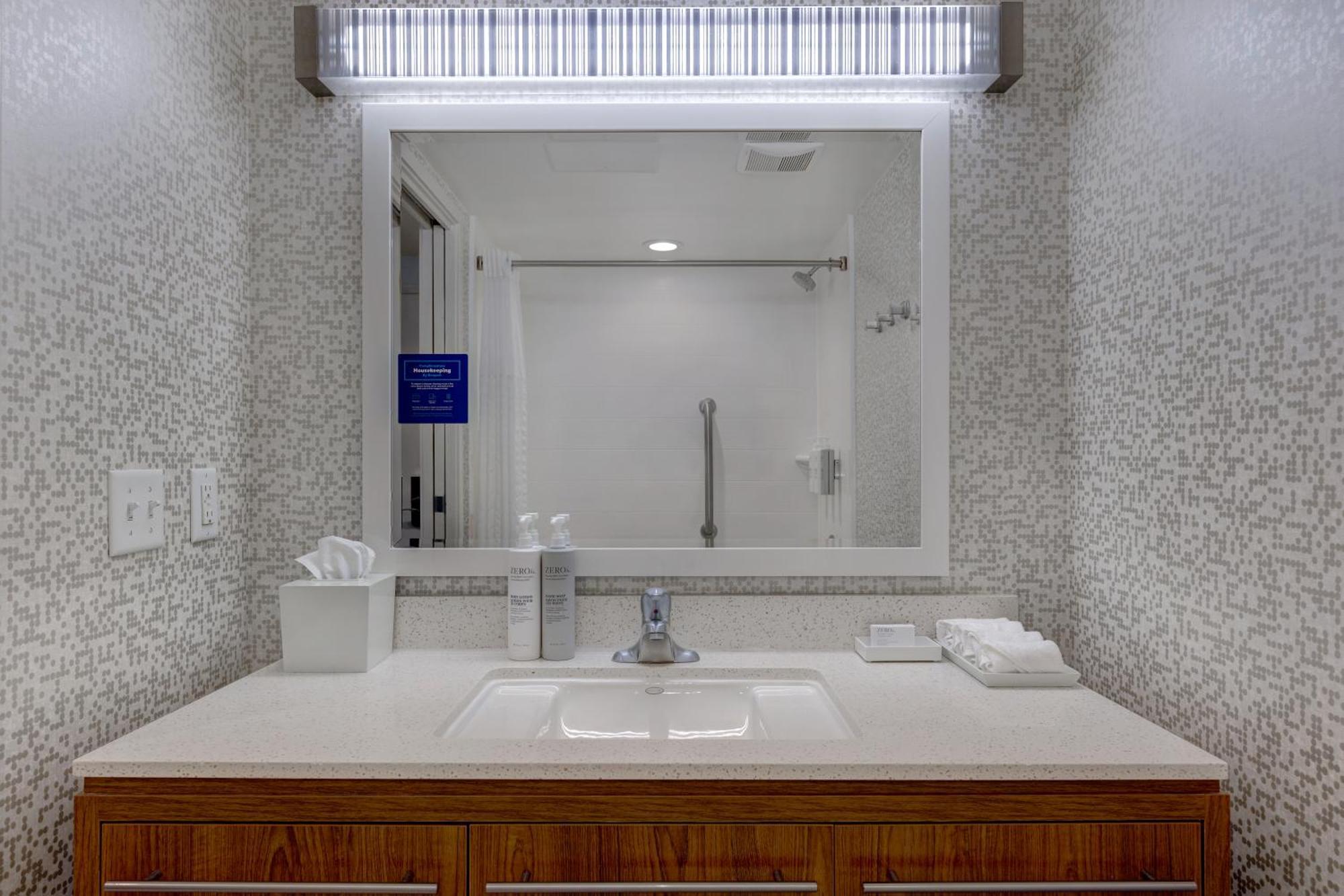 Home2 Suites By Hilton East Austin - Near Downtown And Ut ภายนอก รูปภาพ
